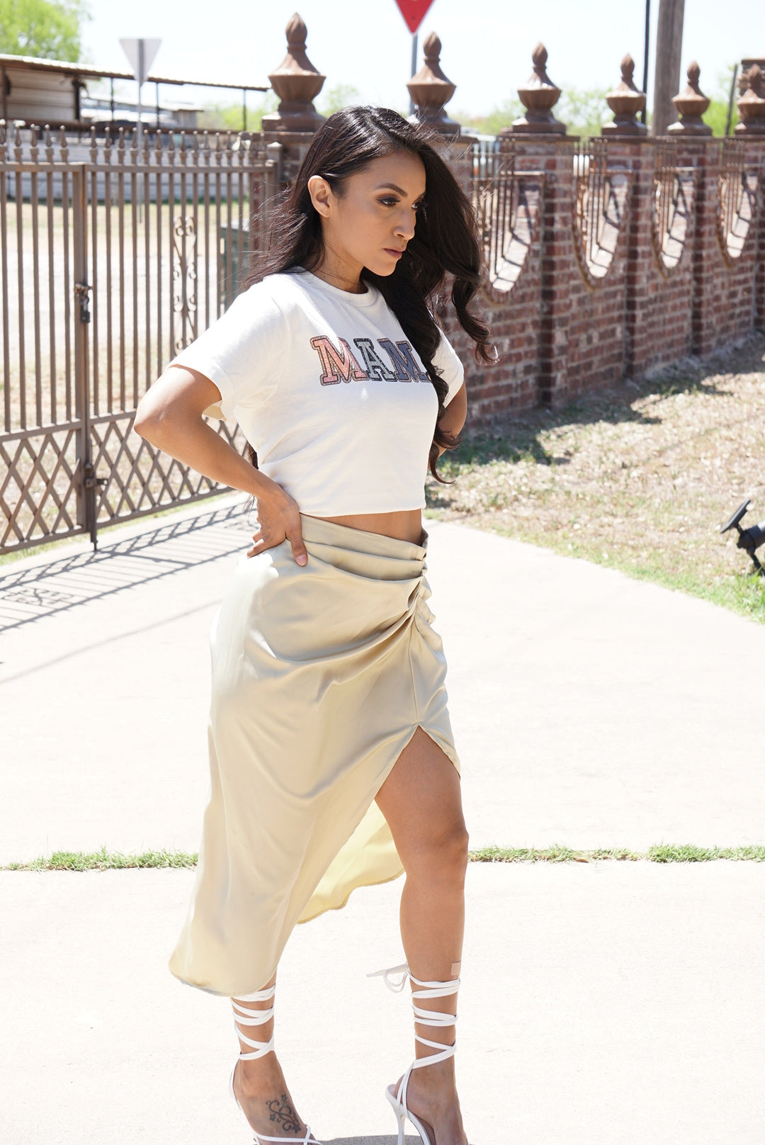 Mama Graphic Tee